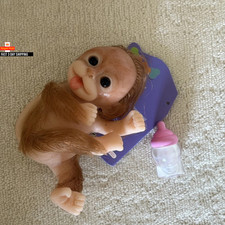 Mini bambola reborn scimmia